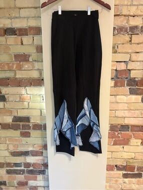 Rock 'N Karma Black Leggings with Denim Ruffle Hem - Medium